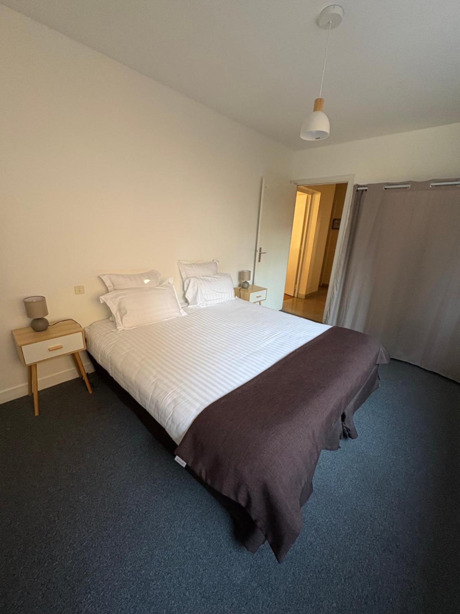 Cit'Hotel Le Chris'Tel Hotel Et Restaurant Le Puy-en-Velay Dış mekan fotoğraf