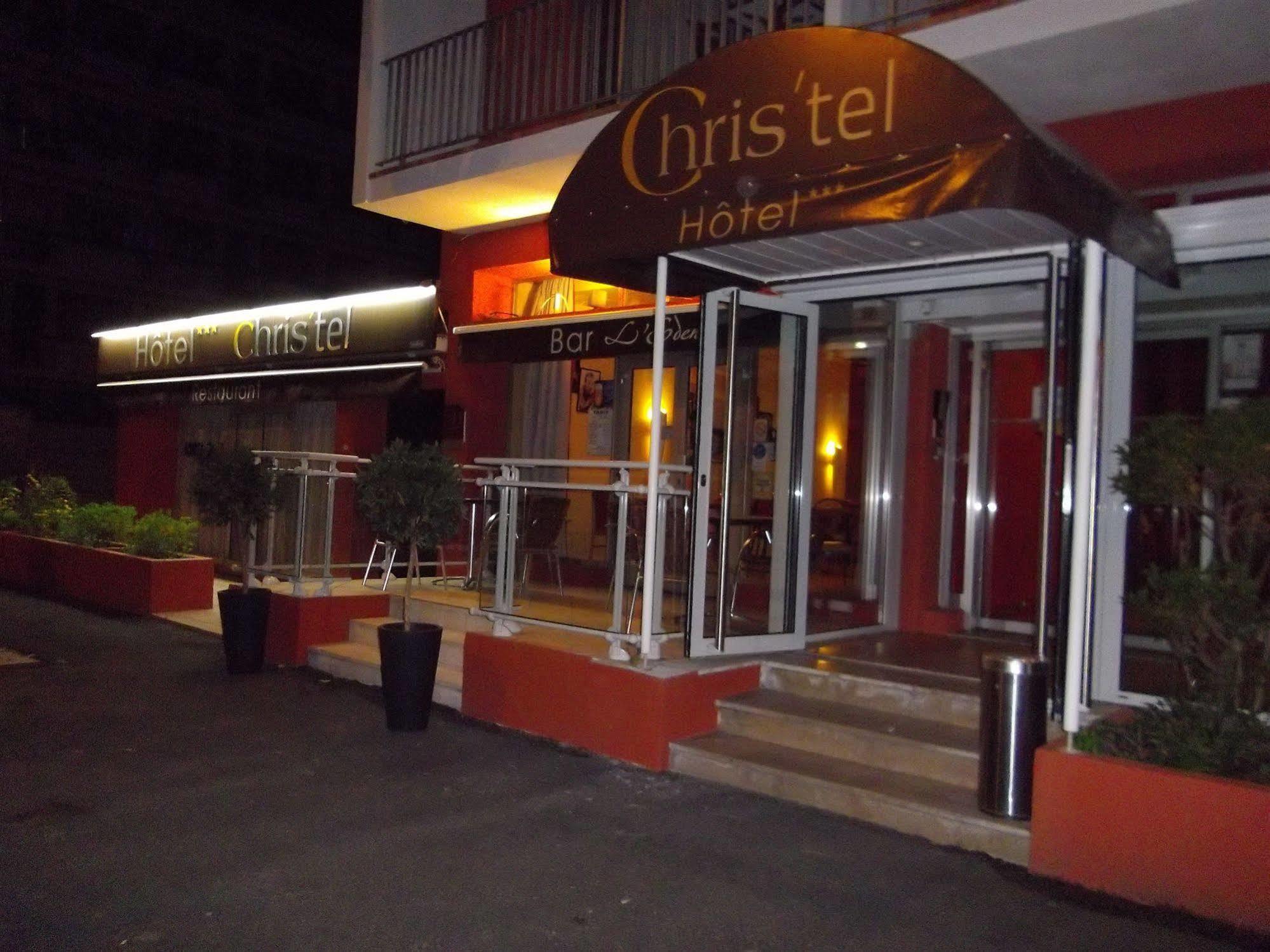 Cit'Hotel Le Chris'Tel Hotel Et Restaurant Le Puy-en-Velay Dış mekan fotoğraf